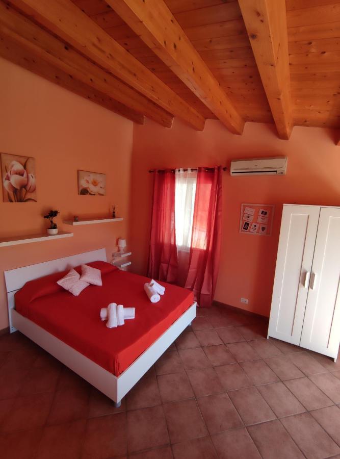 Villa Martino Apartments Cefalù Camera foto